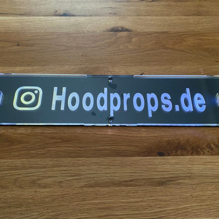 Sozial media plate Sozial media plate, individuell für die gefertigt